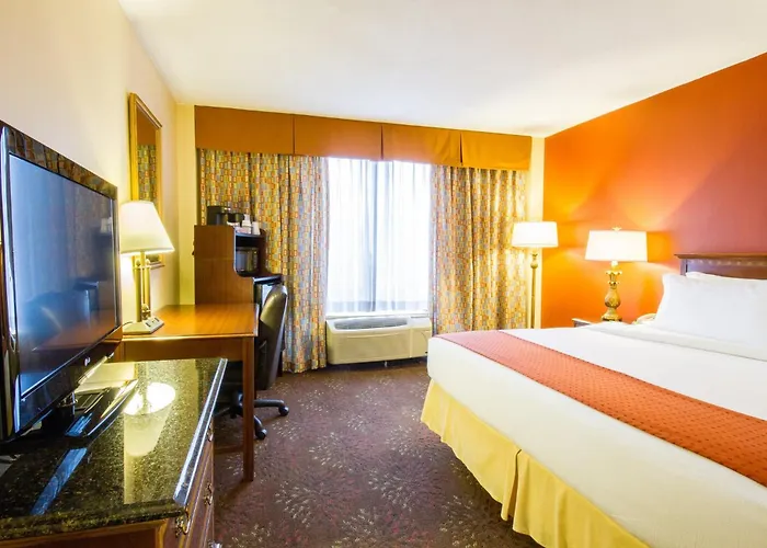 Hotel O'hare Area By Ihg 3*