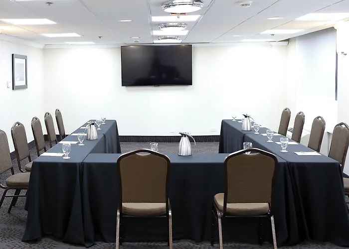 Hotel O'hare Area By Ihg Rosemont