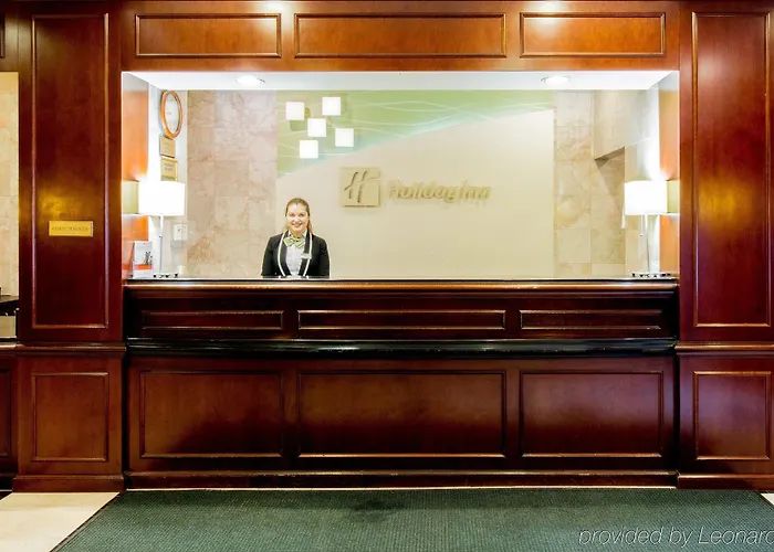 Hotel O'hare Area By Ihg 3*